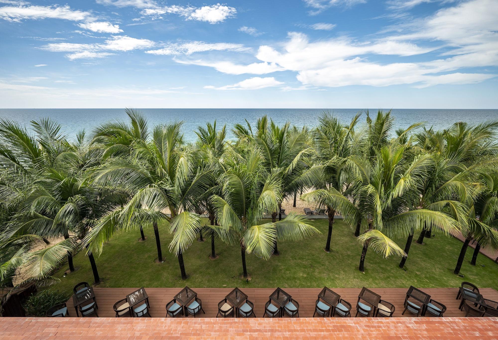 杜斯特公主月升海滩度假酒店 富国 外观 照片 View of the beach from the hotel